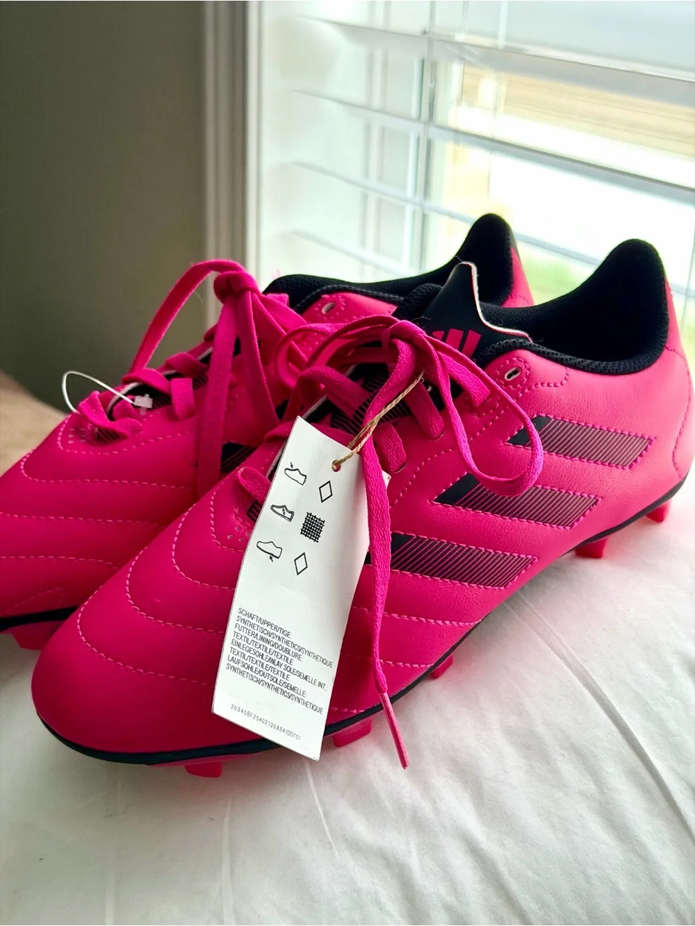 adidas girls Bright Pink Training Sneakers